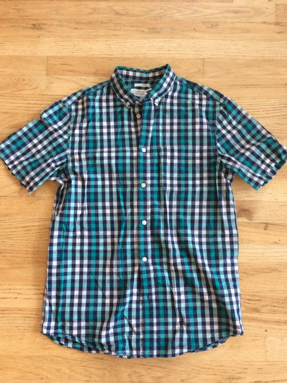 Old Navy Button-down, Short Sleeve, Slim Fit, Size M